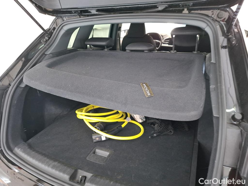  Audi  Q4 E-Tron  40 e-tron Executive 82kWh BVA #4
