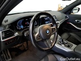  Bmw  Serie 3 BMW  / 2018 / 4P / BERLINA 330E MSPORT AUT. #82
