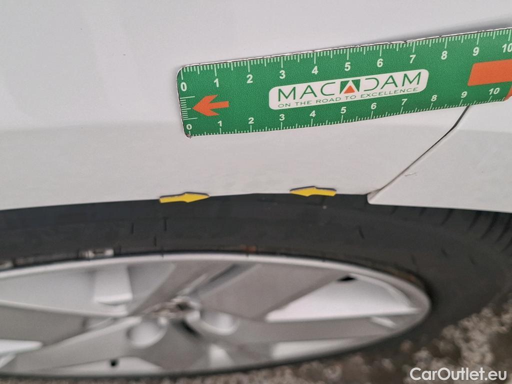  Renault  Clio  V Business 1.6 E-TECH Hybrid 140CV BVA6 E6d #25