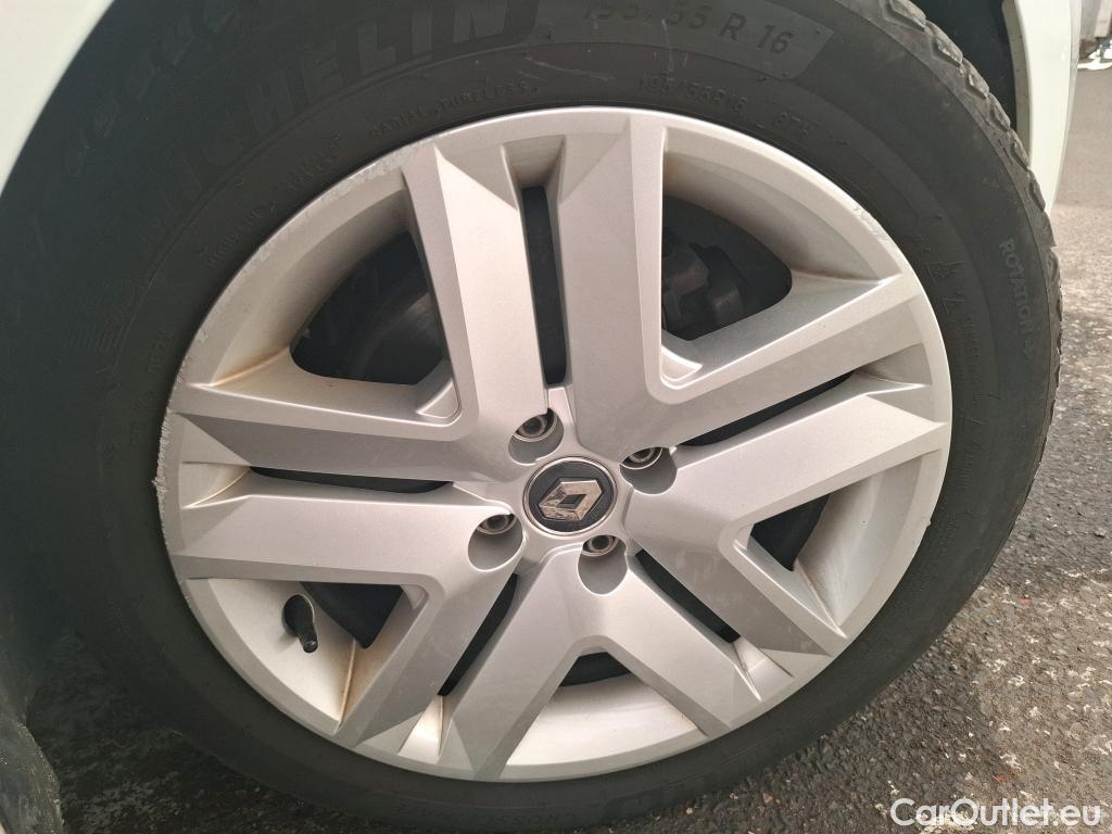  Renault  Clio  V Business 1.6 E-TECH Hybrid 140CV BVA6 E6d #36