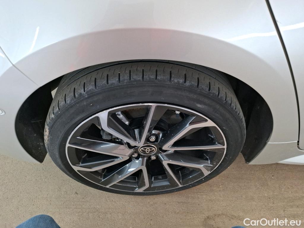  Toyota  Corolla TOYOTA  / 2018 / 5P / Berline Hybride 184h Collection #9