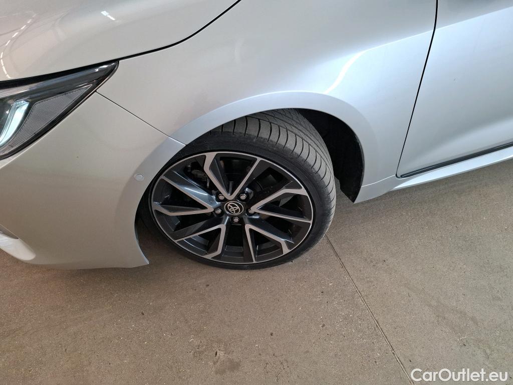  Toyota  Corolla TOYOTA  / 2018 / 5P / Berline Hybride 184h Collection #13