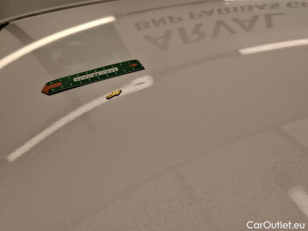  Toyota  Yaris TOYOTA  Hybride 5p Berline 1.5 VVT-I HYBRID France Business #2