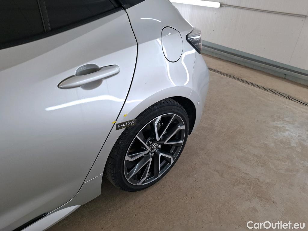  Toyota  Corolla TOYOTA  / 2018 / 5P / Berline Hybride 184h Collection #32