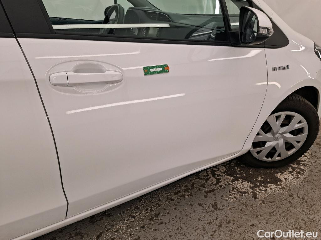  Toyota  Yaris TOYOTA  Hybride 5p Berline 1.5 VVT-I HYBRID France Business #9