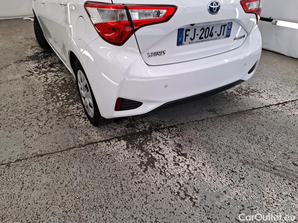  Toyota  Yaris TOYOTA  Hybride 5p Berline 1.5 VVT-I HYBRID France Business #20
