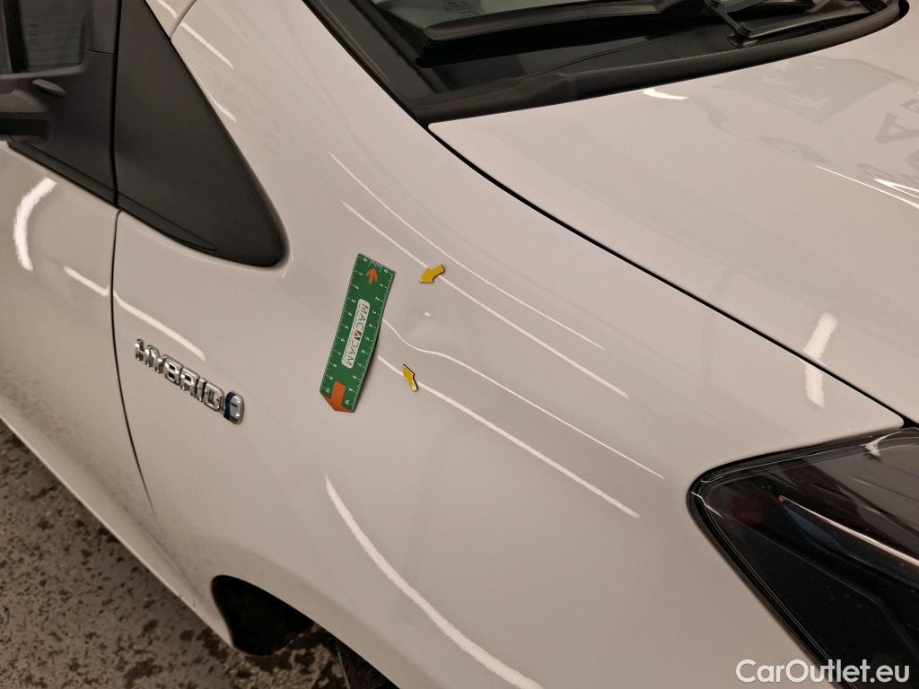  Toyota  Yaris TOYOTA  Hybride 5p Berline 1.5 VVT-I HYBRID France Business #27