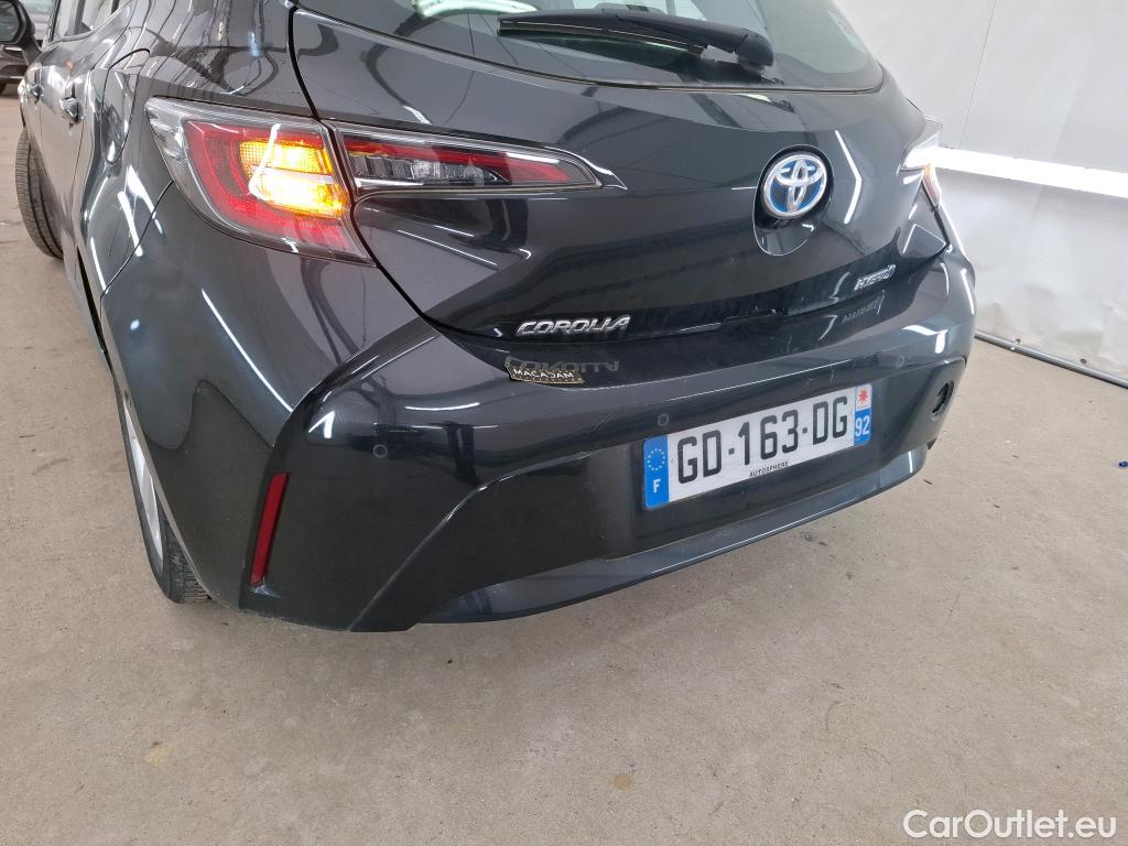  Toyota  Corolla TOYOTA  / 2018 / 5P / Berline Hybride 122h Dynamic Business Stage Acad #8