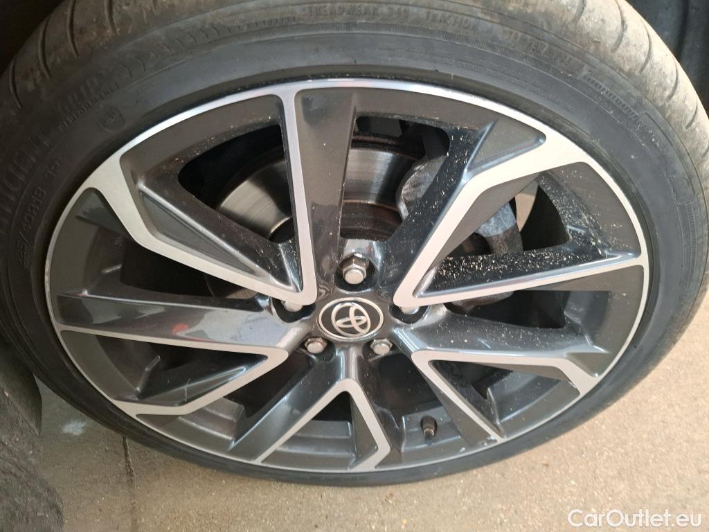  Toyota  Corolla TOYOTA  / 2018 / 5P / Berline Hybride 184h Collection #21