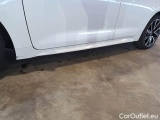  Toyota  Corolla TOYOTA  / 2019 / 5P / BERLINA 2.0 HYBRID LOUNGE #64