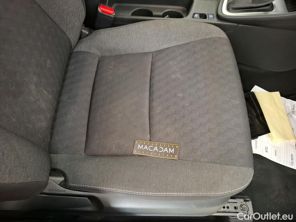 Toyota  Yaris TOYOTA  Hybride / 2019 / 5P / Berline Hybride 116h Dynamic Business Beyond Zer #51