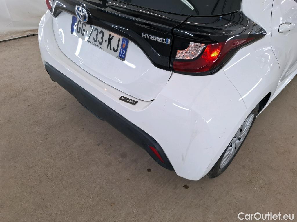  Toyota  Yaris TOYOTA  Hybride / 2019 / 5P / Berline Hybride 116h Dynamic Business Beyond Zer #68