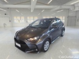  Toyota  Yaris TOYOTA  / 2020 / 5P / BERLINA HYBRID BUSINESS MY20 