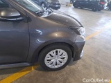  Toyota  Yaris TOYOTA  / 2020 / 5P / BERLINA HYBRID BUSINESS MY20 #39