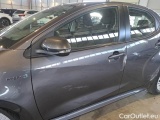  Toyota  Yaris TOYOTA  / 2020 / 5P / BERLINA HYBRID BUSINESS MY20 #72