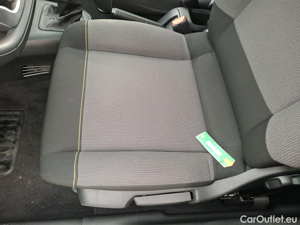  Citroen  C3  Société Feel Nav 1.2 PureTech 80CV BVM5 E6 #24