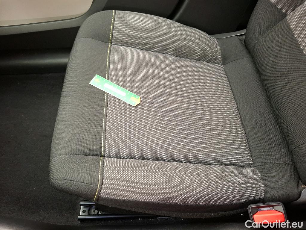  Citroen  C3  Société Feel Nav 1.2 PureTech 80CV BVM5 E6 #37