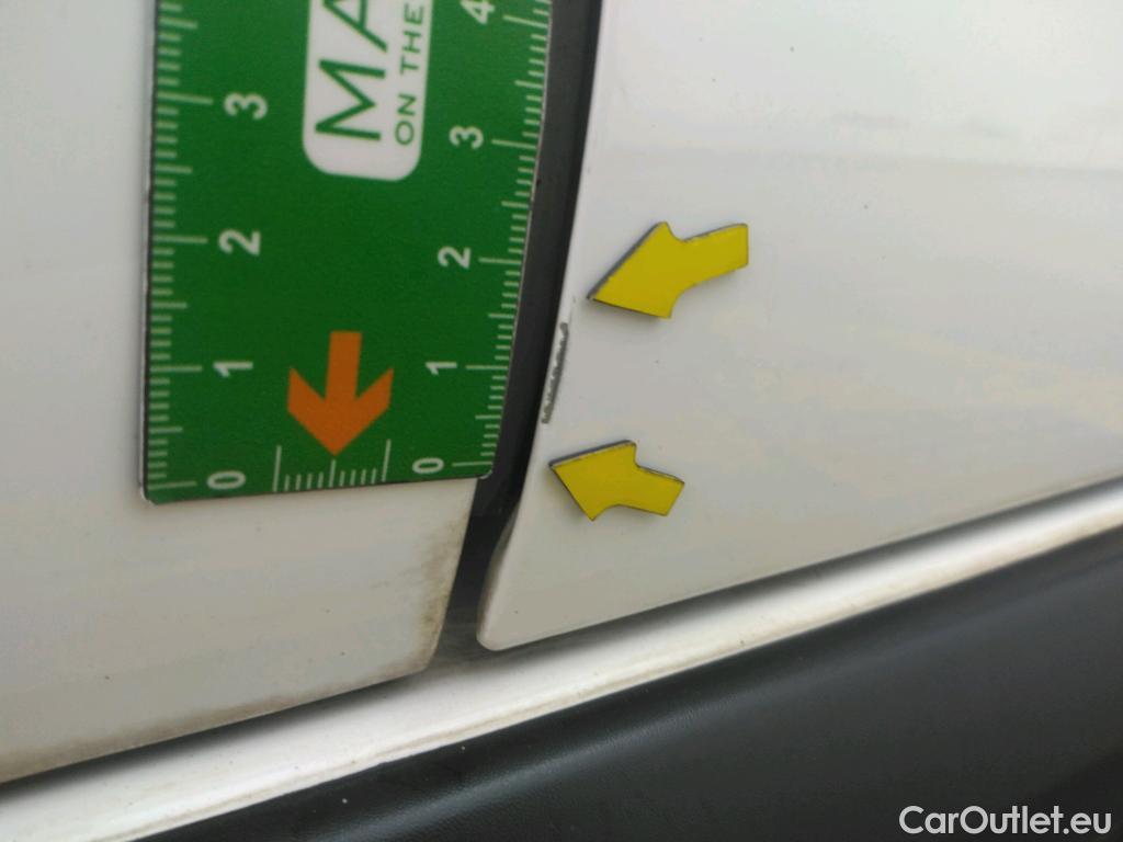  Citroen  C3  Société Feel 1.5 BlueHDI 100CV BVM5 E6dT #41