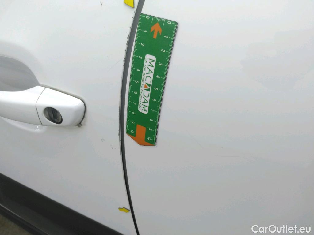  Citroen  C3  Société Feel 1.5 BlueHDI 100CV BVM5 E6dT #6
