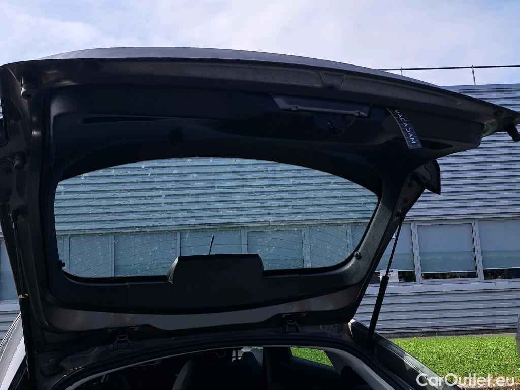  Citroen  C4 CITROEN  / 2020 / 5P / Berline BlueHDi 110 S&S BVM6 Feel Pack #51
