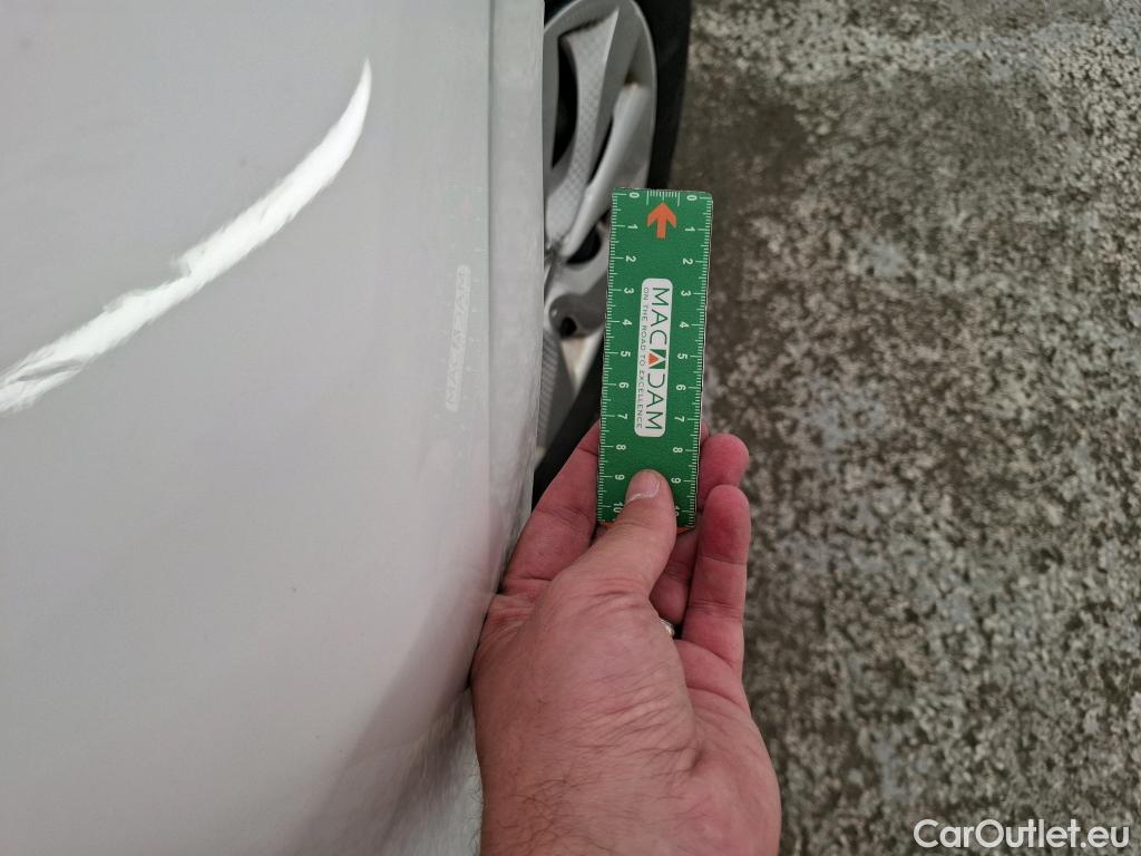  Citroen  C3  Feel Business 1.2 PureTech 80CV BVM5 E6d #3