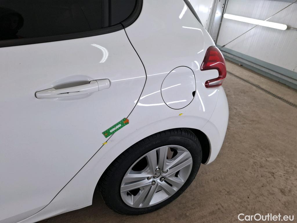  Peugeot  208  Style 1.2 PureTech 80CV BVM5 E6 #1
