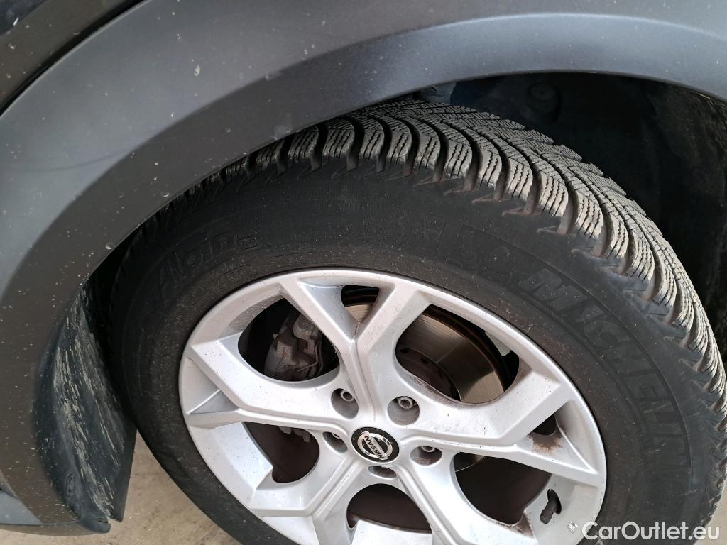  Nissan  Juke NISSAN  / 2019 / 5P / Crossover DIG-T 114 BVM6 Business+ #32
