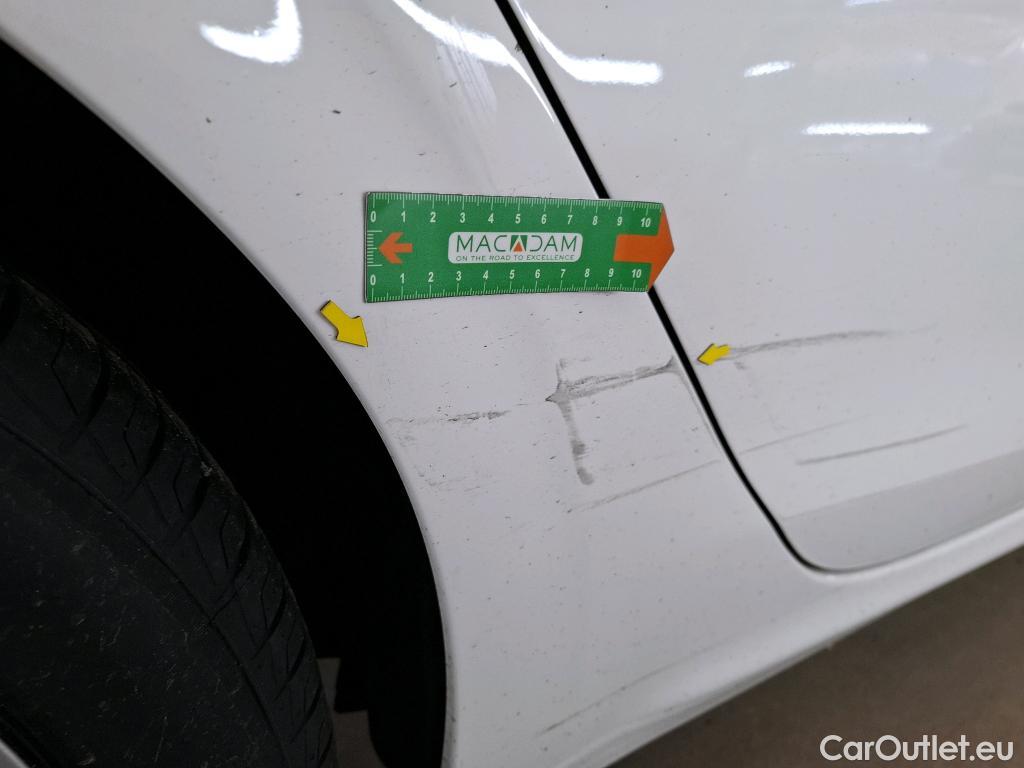  Peugeot  208  Style 1.2 PureTech 80CV BVM5 E6 #26