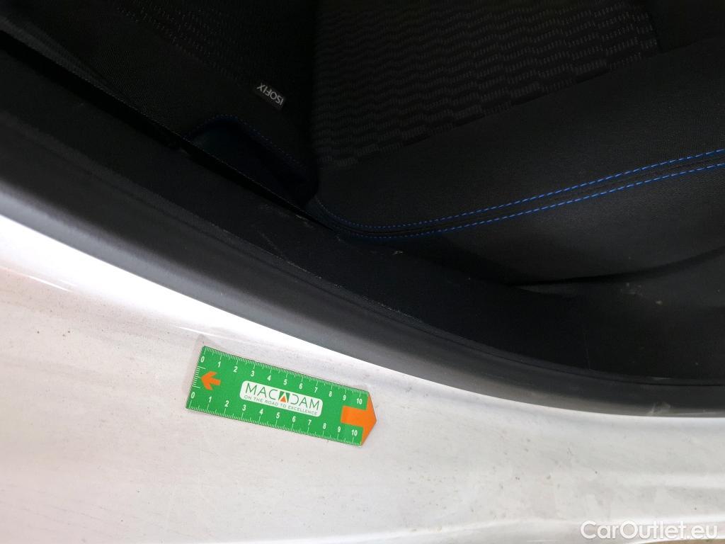  Peugeot  208  Style 1.2 PureTech 80CV BVM5 E6 #23