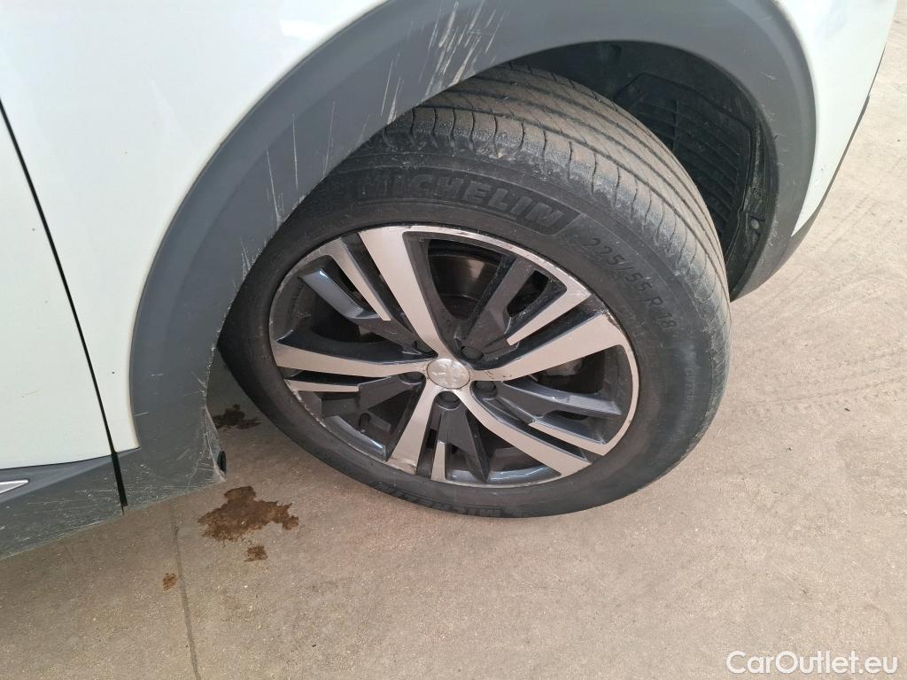  Peugeot  3008  Allure 1.2 PureTech 130CV BVM6 E6 #16