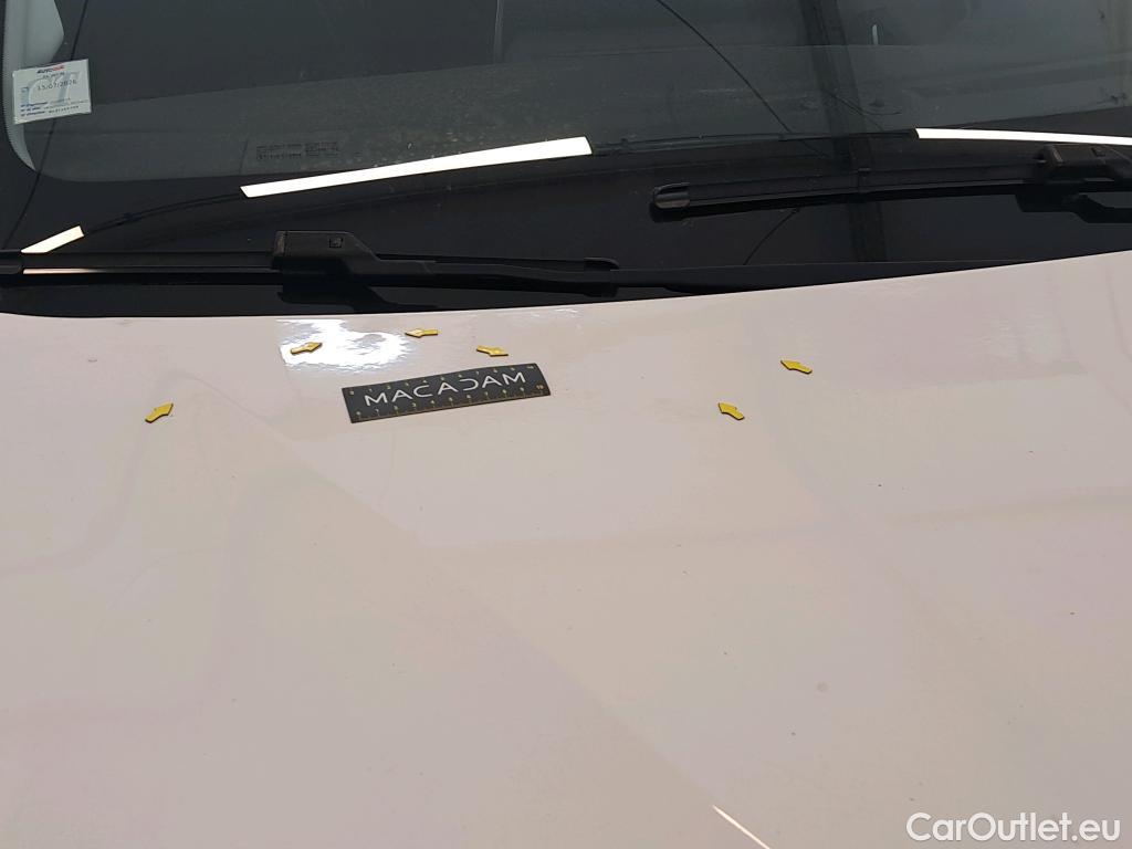  Peugeot  208  Allure Business 1.2 PureTech 100CV BVM6 E6d #9