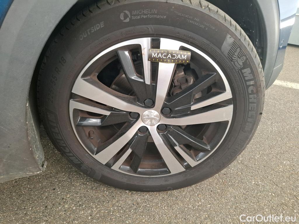  Peugeot  3008  GT 1.2 PureTech 130CV BVM6 E6d #35