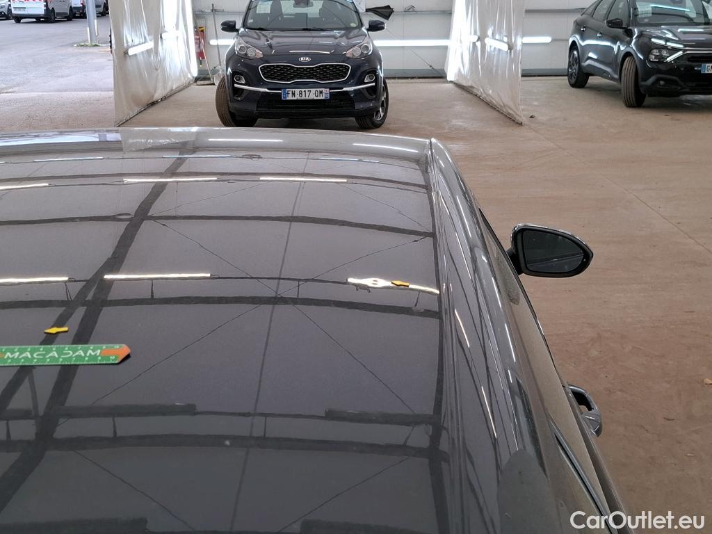  Volkswagen  Golf  VOLKSWAGEN / 2020 / 5P / Berline 1.0 TSI OPF 110 BVM6 Life Busi 1st #12