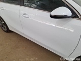 KIA  Cee'd KIA CEED SPORTSWAGON / 2018 / 5P / STATION WAGON 1.6 CRDI 85KW BUSINESS CLASS DCT (AUTOCARRO) #25