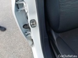  Peugeot  208 PEUGEOT  / 2015 / 5P / BERLINA VAN ACTIVE BLUEHDI 100CV #123