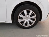  Peugeot  208 PEUGEOT  / 2015 / 5P / BERLINA VAN ACTIVE BLUEHDI 75CV #54