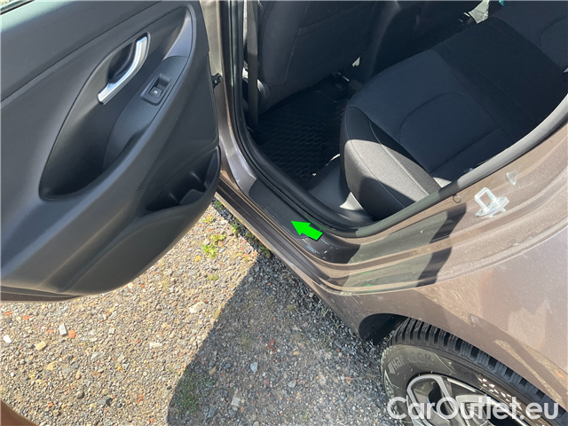  Hyundai  i30  kom.1.0TGDI Family Smart #15