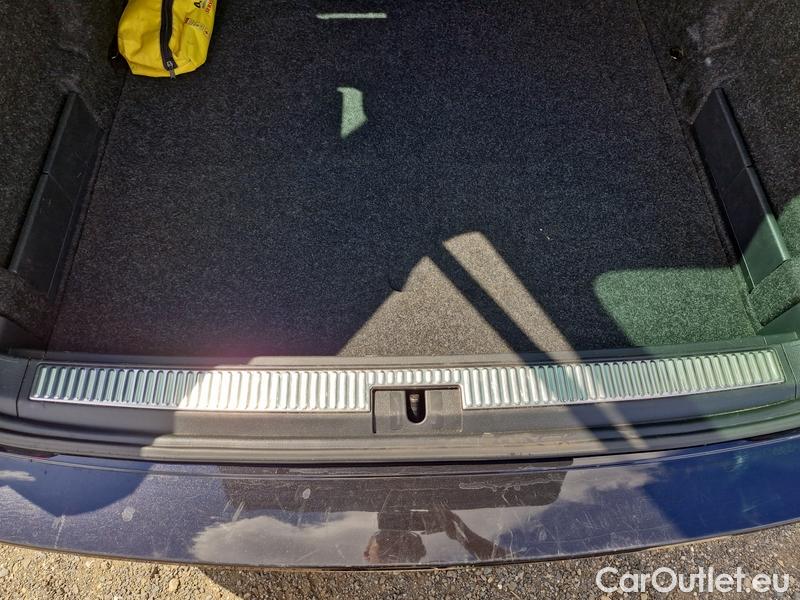  Skoda  Superb  Combi (3V5)(2015) Su.c.2.0TDI 147 4x4 SptL.Aut #20