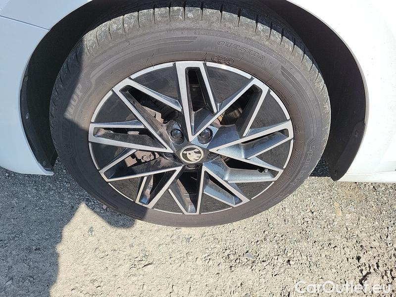  Skoda  Octavia  Combi (NX3)(2020) Oct.Combi 1.5TSI 110 Style #2