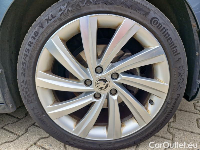  Skoda  Octavia  Combi (NX3)(2020) Oct.Combi 2.0TDI 85 Style #16