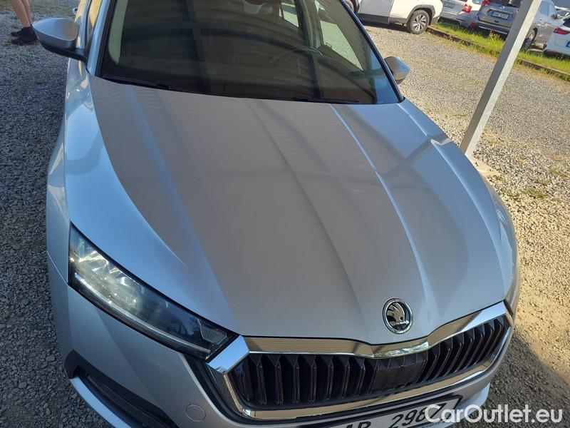 Skoda  Octavia  Combi (NX3)(2020) Oct.C.2.0TDI 110 4x4 Ambit AT #25