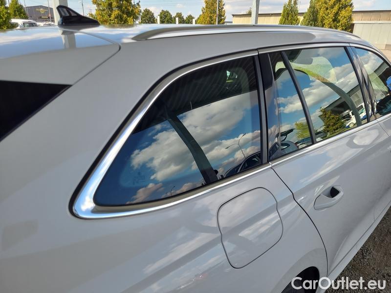  Skoda  Octavia  Combi (NX3)(2020) Oct.Combi 1.5TSI 110 Style #13