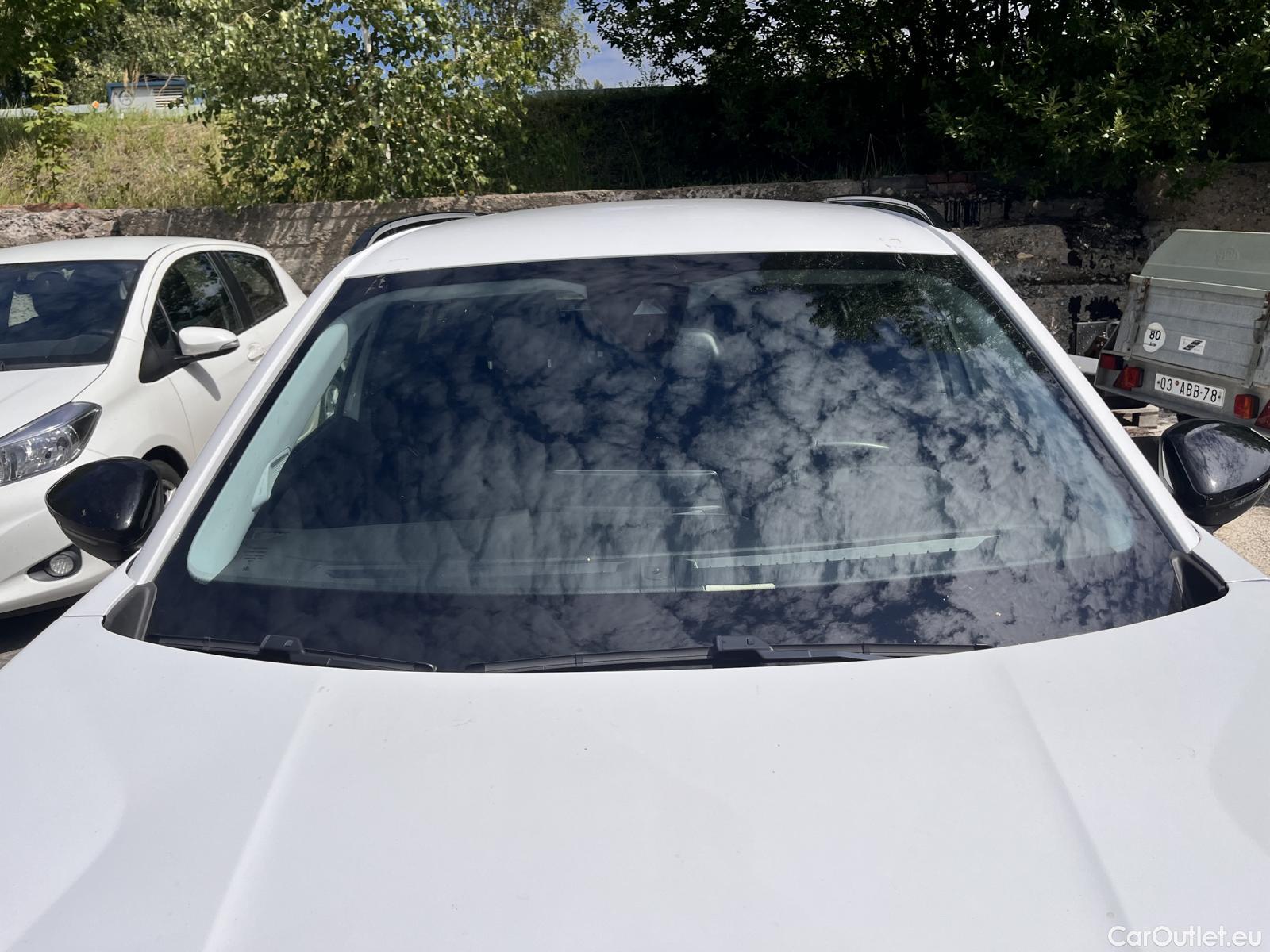  Peugeot  2008  (2013)  1.5BHDi 110 ALLURE #1