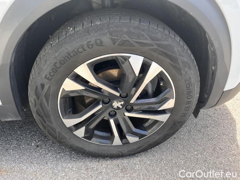  Peugeot  2008  (2013)  1.5BHDi 110 ALLURE #3