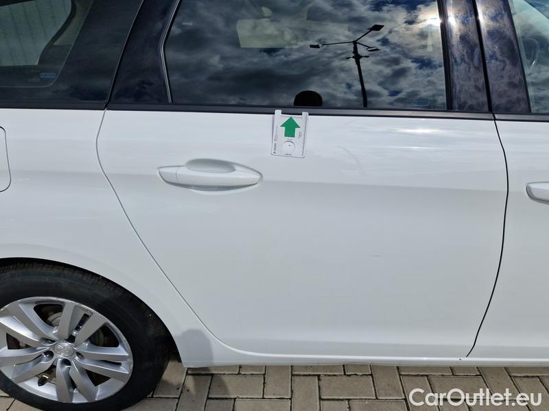  Peugeot  308  II SW (2013)  SW 1.5BHDi 100 ACTIVE P 5d #16