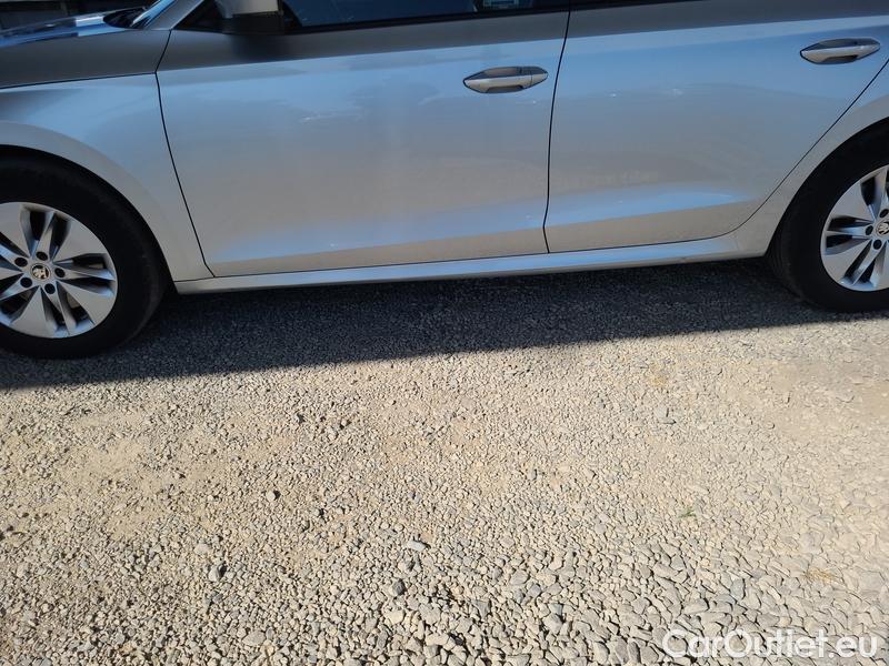  Skoda  Octavia  Combi (NX3)(2020) Oct.C.2.0TDI 110 4x4 Ambit AT #5