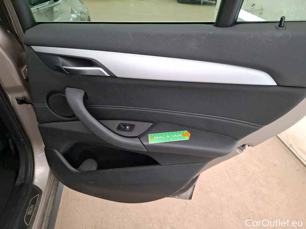  Bmw  X1 Série  sDrive18i Lounge 1.5 140CV BVA7 E6dT #25
