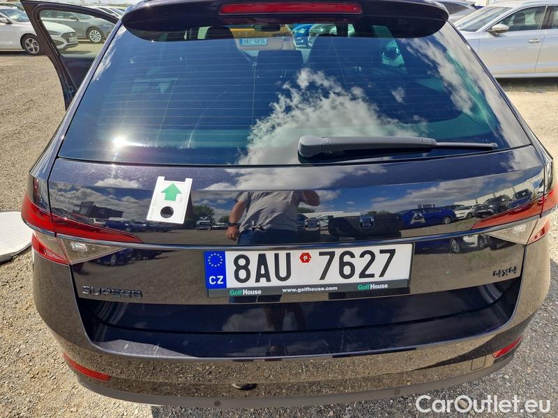  Skoda  Superb  Combi (3V5)(2015) Su.c.2.0TDI 147 4x4 SptL.Aut #21