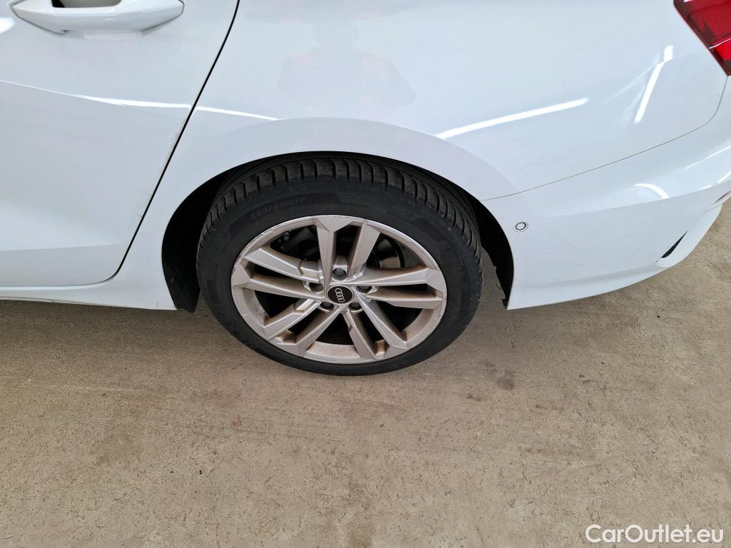  Audi  A3  Berline 30 TDI Business Line 2.0 TDI 115CV BVA7 E6d #4