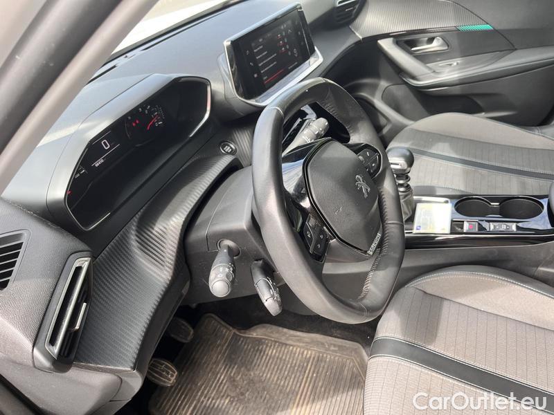  Peugeot  2008  (2013)  1.5BHDi 110 ALLURE #9
